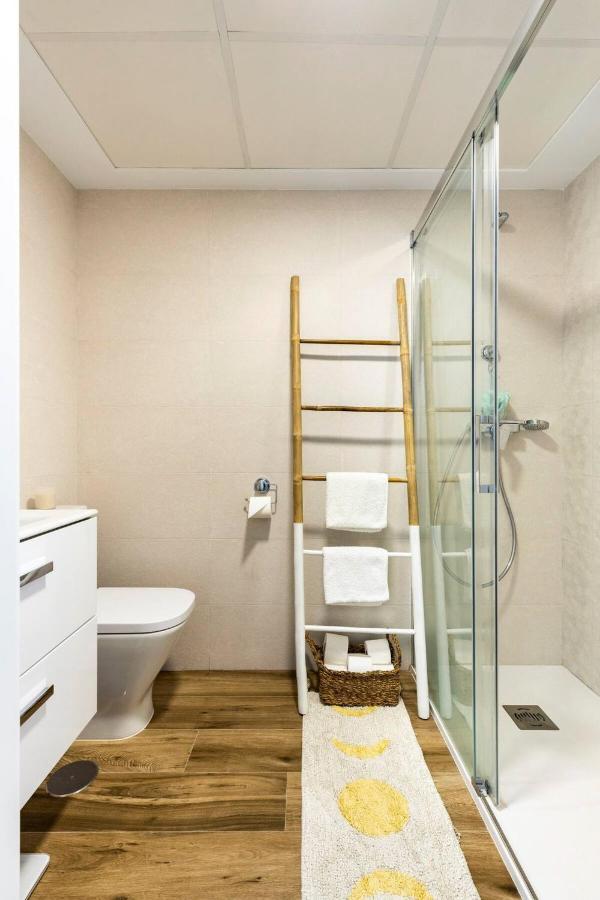 Luxury Designer Apartment - Unbeatable Sea Views Águilas Exteriör bild